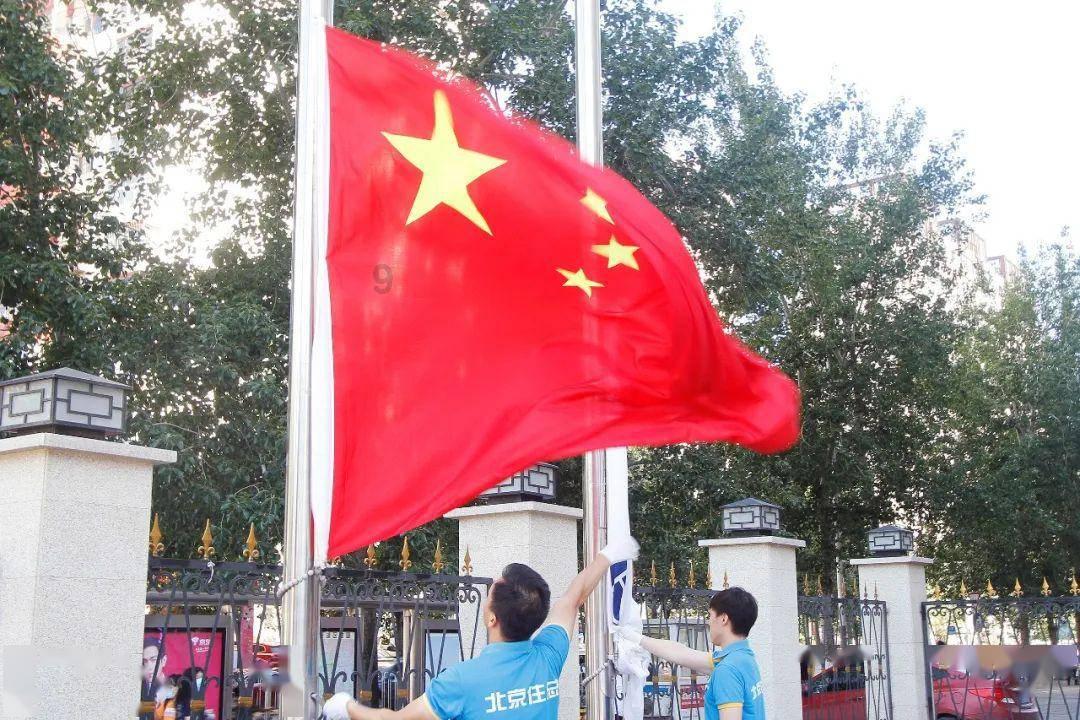 雾锁王国冒险必备:钩爪获取、制作与精通