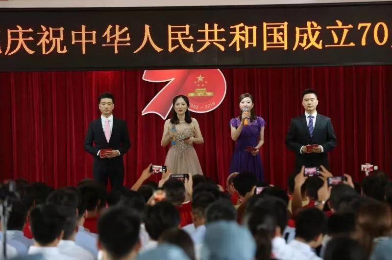 批发市场里的“幸福年味”