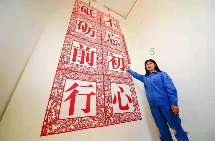 李湘复出，再度携手李维嘉，共度快乐时光