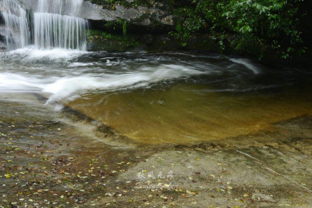 胃痛 口水多 想吐（呕）游戏画面