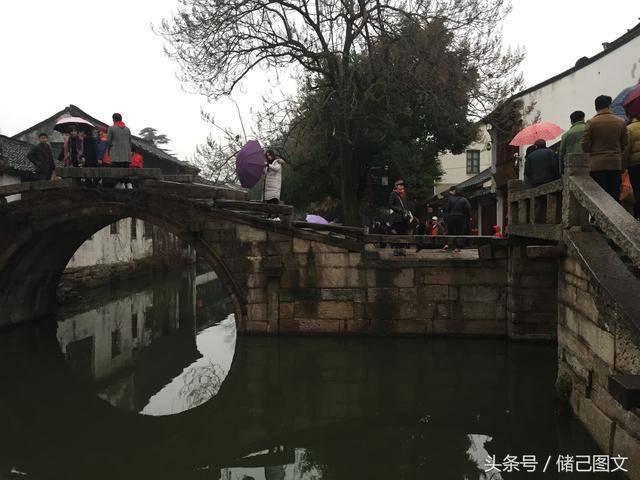 救援女同学