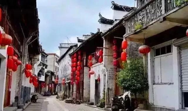 台军首批一年制“役男”入营，家长：担忧未来首批上战场